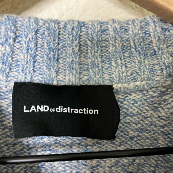 Land of Distraction Blue Pullover Sweater Crewneck Womens Size S - Picture 4 of 9